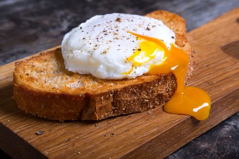 Resep Poached Egg Antihancur, Rebus Telur Tidak Sampai 5 Menit