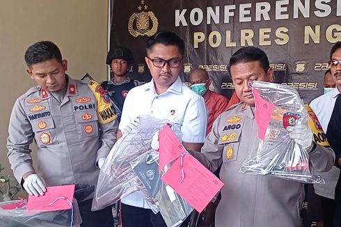 2 WNA Terekam CCTV Mencuri Uang di Toko Sembako, Korban Merasa Linglung 