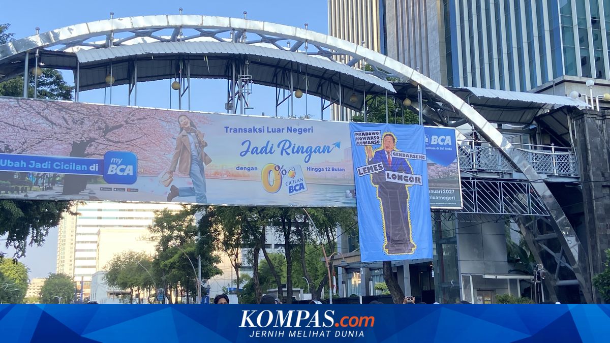 Aksi di Depan Grahadi Surabaya, Massa Suarakan 11 Tuntutan