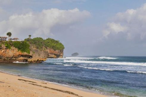 Pantai Watu Kodok di Gunung Kidul: Daya Tarik, Harga Tiket, dan Rute