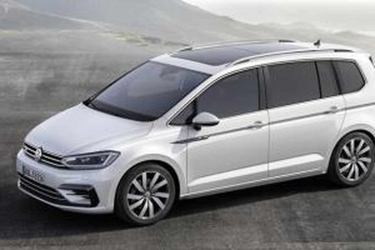 Tampang baru Volkswagen Touran yang akan debut di Geneva Motor SHow 2015.