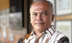 Pengamat Militer Sebut Penganugerahan Pangkat Istimewa TNI untuk Prabowo Telah Sesuai UU