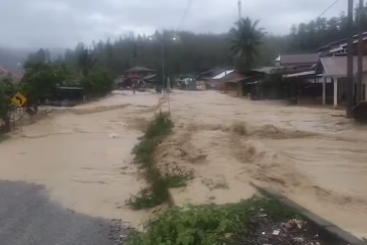 Banjir Terjang 4 Wilayah Aceh, 3.053 Rumah Terendam dan 132 Warga Mengungsi