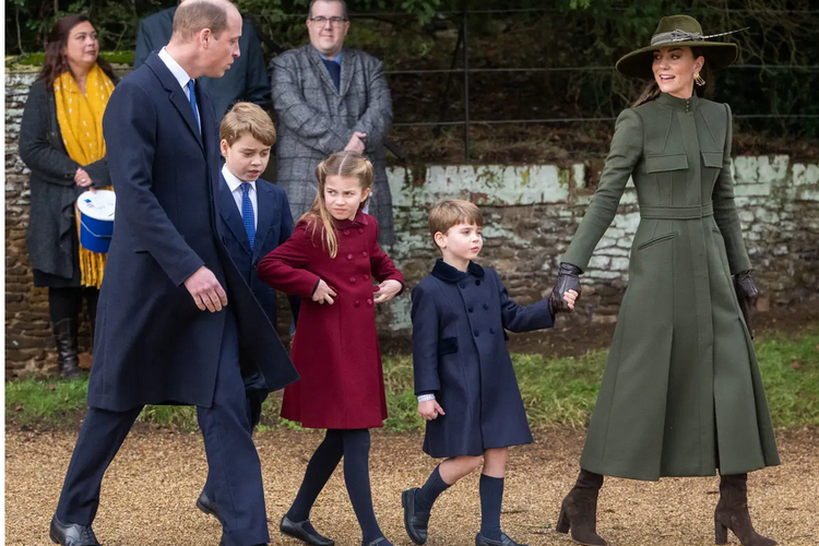 Keluarga Pangeran William dan Kate Middleton saat perayaan Natal di Sandringham