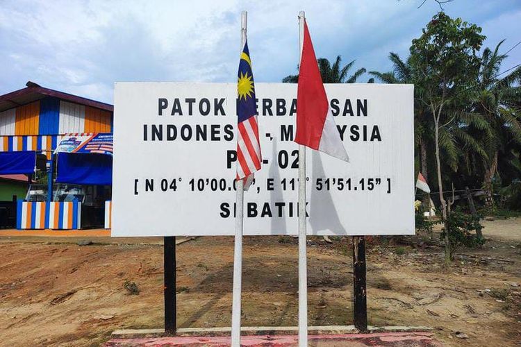Patok batas baru negara Indonesia-Malaysia di Desa Aji Kuning, Pulau Sebatik, Kalimantan Utara. Gambar diambil pada Kamis (17/8/2023).