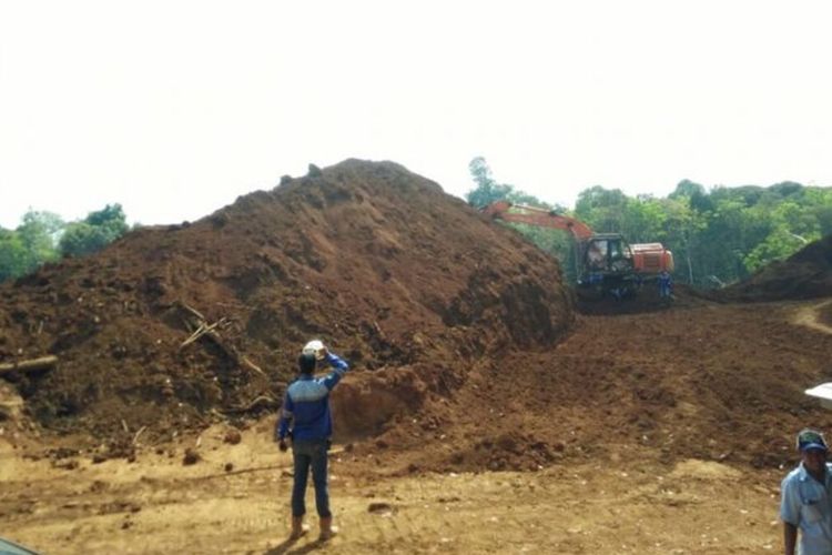 Salah satu lokasi pertambangan yang dilakukan PT Laman Mining yang digerebek oleh Gakkum KLHK di Kabupaten Ketapang (20/8/2018)