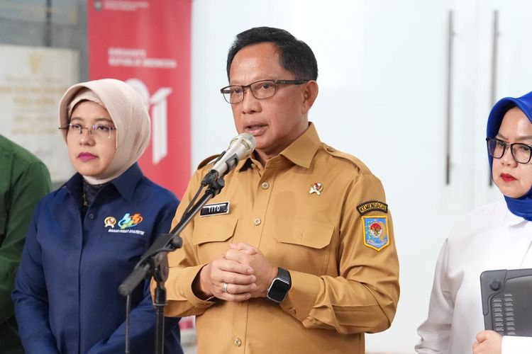 Mendagri Ungkap 2 Opsi Pengangkatan Guru Honorer pada 2027: Jadi ASN Pemda atau Kemendikdasmen