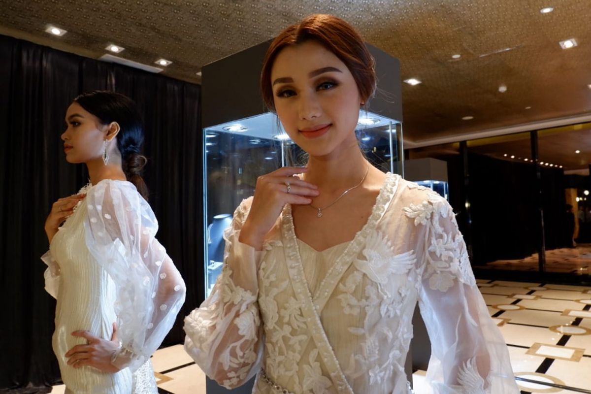 Brand perhiasan berlian, Mielerie, resmi diluncurkan di Bandung, Kamis (17/1/2019).