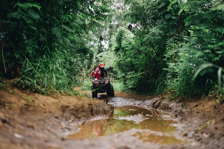 ATV offroad di ATV Adventure Indonesia, Cipayung, Jakarta Timur 