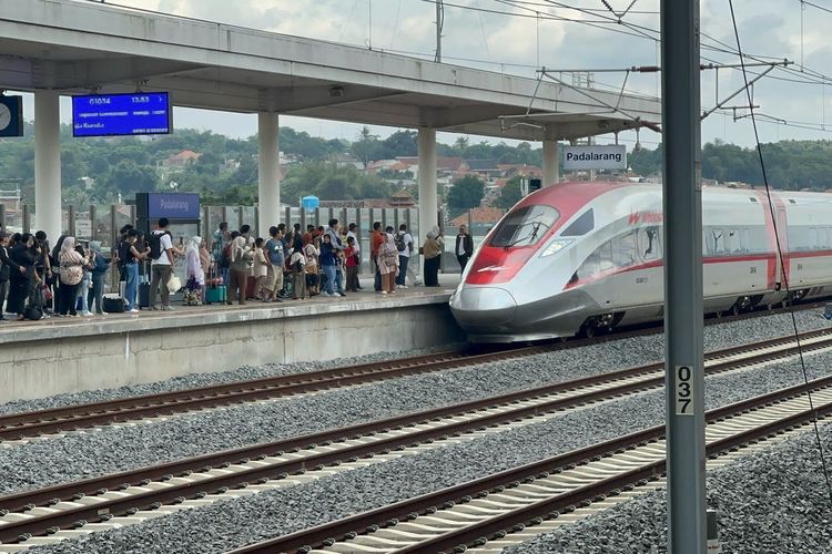KPK Pastikan Penyelidikan Kasus Kereta Cepat Whoosh Tetap Jalan