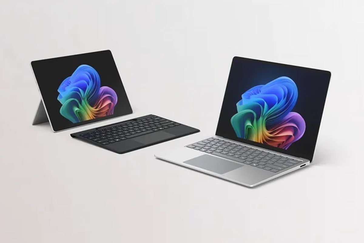 Microsoft rilis Surface Pro (kiri) dan Surface Laptop (kanan) dengan prosesor Intel