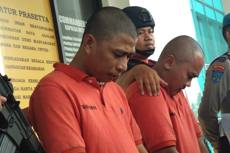 Pengurus Yayasan Khusnul Khotimah Indonesia yang ditangkap lantaran siksa anak-anak pekerjanya, Mapolres Tangerang Selatan, Senin (24/9/2018).