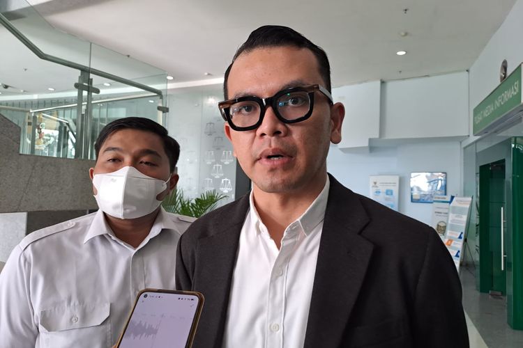 Juru Bicara (Jubir) Komisi Yudisial (KY) Miko Ginting saat ditemui di Gedung KY, Jakarta Pusat, Selasa (7/3/2023). 