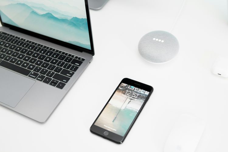 Uni Eropa Mulai Wajibkan Semua Gadget Gunakan USB-C, Laptop Berlaku 2026