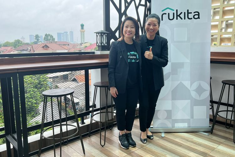 Sabrina Soewatdy, CEO & Co-Founder Rukita dan Sarah Soewatdy, COO & Co-Founder Rukita dalam media gathering di Jakarta, Rabu (1/2/2023).