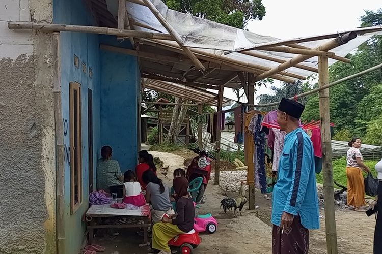 Kondisi Desa Kiarasari, Sukajaya, Kabupaten Bogor. Bogor, Rabu (2/8/2023).