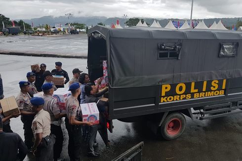 Polda Maluku Kerahkan Tenaga Medis dan 2 Truk Sembako untuk Korban Gempa