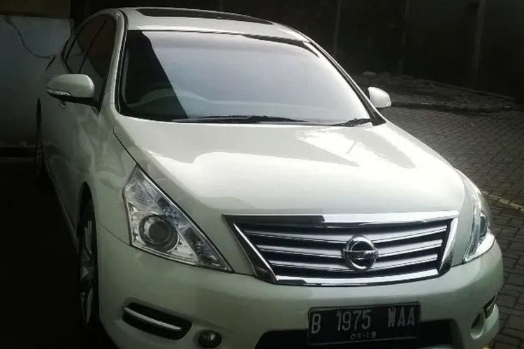 Nissan Teana selesai diperbaiki