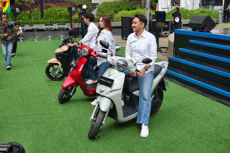 VinFast E-Motorcycle resmi hadir di Indonesia, langsung luncurkan tiga model, Evo, Feliz II, dan Viper