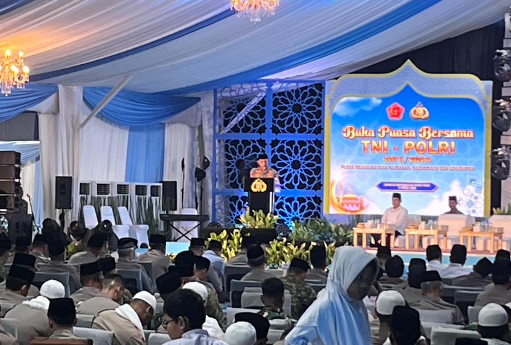 Di Bukber TNI-Polri, Kapolri Ceritakan Awal Mula Presiden Prabowo Pilih Masuk Board of Peace