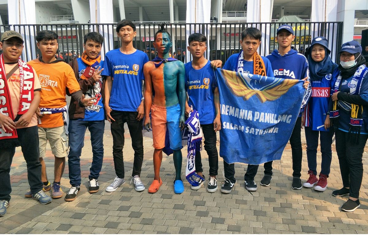 Pendukung Arema di Gelora Bung Karno, Jakarta Pusat, Sabtu (3/8/2019).