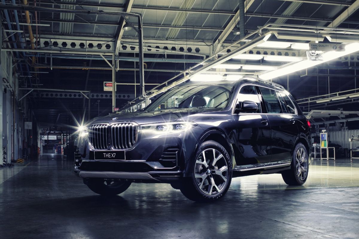 BMW X7 CKD