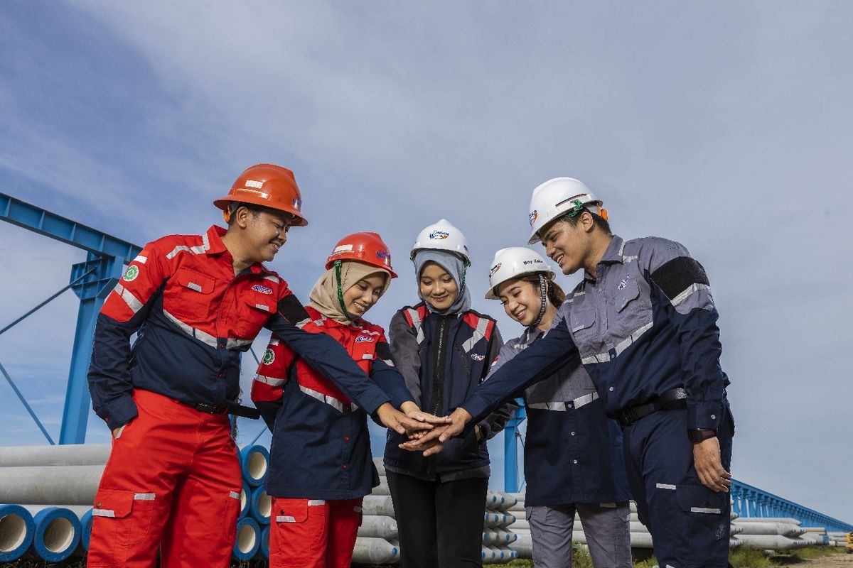 PT Waskita Beton Precast Tbk (WSBP) mendapatkan rating kredit idB (single B) untuk korporat dan semua obligasi WSBP yang masih beredar. 
