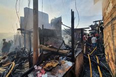 Kebakaran Permukiman Warga di Menteng, Tukang Bubur Mengalami Luka Bakar 