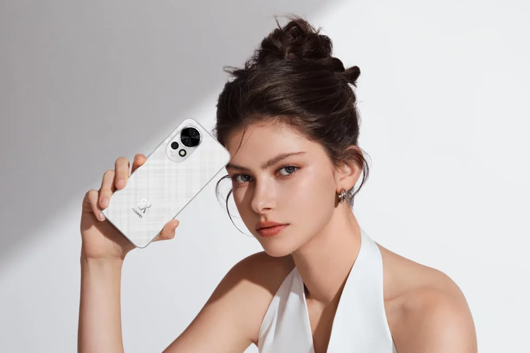 Huawei Nova 13 model reguler resmi meluncur di China.