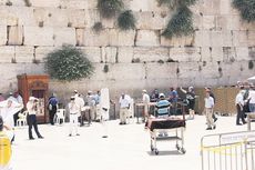Bentrokan Pecah di Tembok Ratapan, Yerusalem