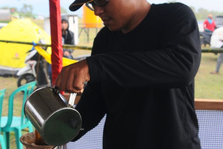 Pelaku UMKM kopi Tambora ikut meramaikan Festival Pesona Tambora.