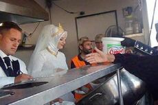 Pengantin Turki Rayakan Pernikahan Bersama 4.000 Pengungsi Suriah