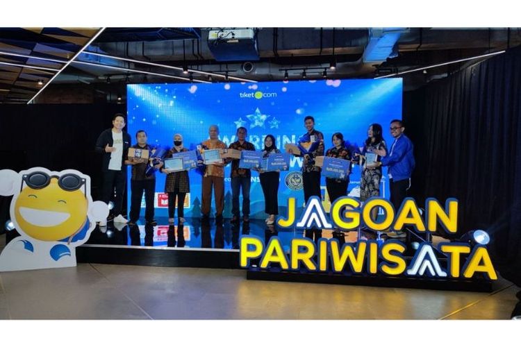 Hingga 2025, setidaknya 255 usaha mikro kecil dan menengah (UMKM) dari berbagai daerah di Indonesia telah berpartisipasi pada program Jagoan Pariwisata. Masing-masing UMKM menawarkan pengalaman otentik yang merefleksikan kekayaan budaya lokal demi mendukung pertumbuhan ekonomi komunitasnya.