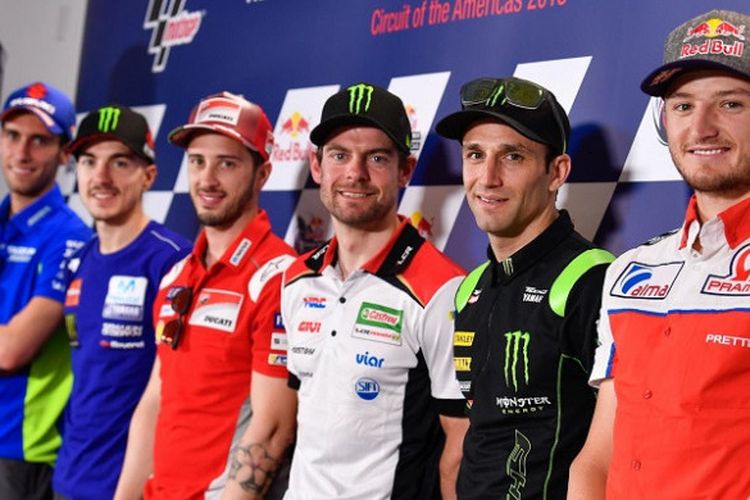 Para pebalap MotoGP berpose pada konferensi pers jelang GP Americas di Circuit of The Americas (COTA), Kamis (19/4/2018).