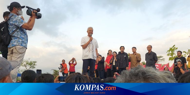 Tidak Perlu Risau soal Baliho, Dicopot 100 Kita Pasang 1.000