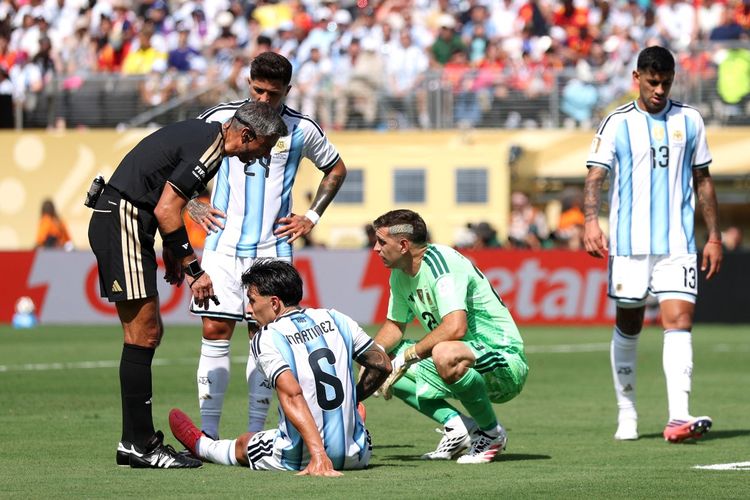 LIVE Spanyol Vs Argentina 0-0: La Furia Roja Kuasai Bola 63 Persen, Lisandro Martinez Ditarik Keluar