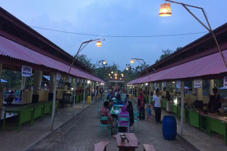 Lokasi Pasar Argiwijil, Gari, Wonosari, Gunungkidul, DI Yogyakarta, Kamis (17/5/2018).

 