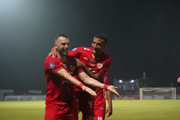 Marko Simic merayakan gol dalam pertandingan Madura United vs Persija Jakarta pada pekan ke-8 Liga 1 2021 di Stadion Moch Soebroto, Jumat (22/10/2021) malam WIB. 