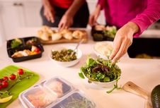 Bekal Sehat dari Rumah, Strategi Pekerja Kantoran Menjaga Gula Darah Tetap Stabil