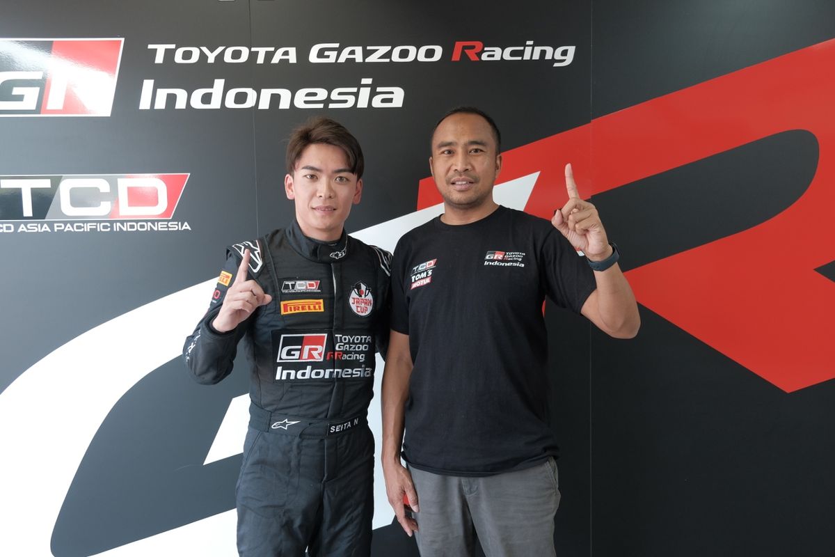 Tim Toyota Gazoo Racing Indonesia berhasil meraih pole position di Race 1 dan 2 Japan Cup yang berlangsung di Sportsland Sugo