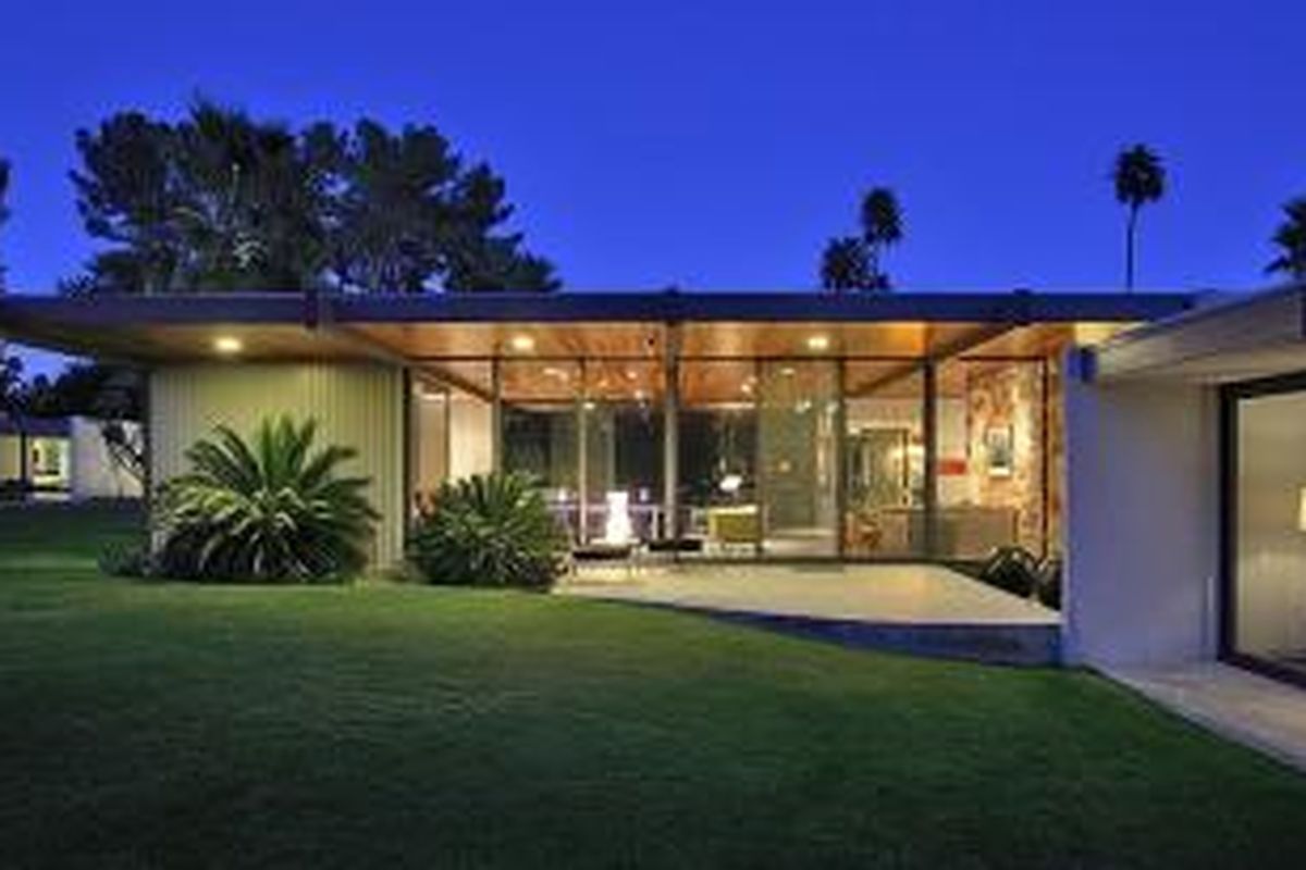 Villa milik Leonardo DiCaprio ini disewakan 4.500 dollar AS atau Rp 58 juta per malam.