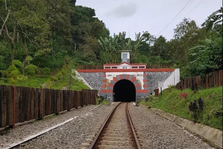 Potret Terowongan Mrawan. 
