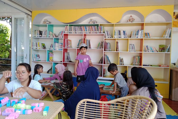Perpustakaan Kontainer di Denpasar Dilengkapi Permainan Edukatif, Bikin Anak-anak Nyaman