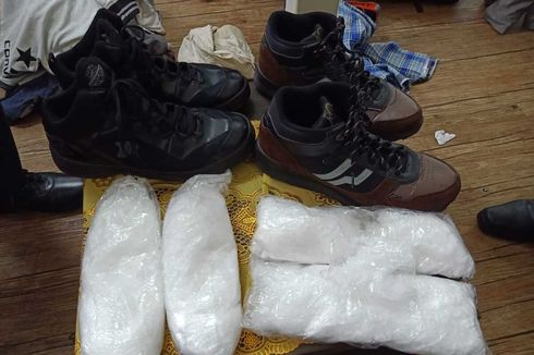 Nekat Bawa 2 Kg Sabu di Sepatu, 2 Warga Sumsel Ditangkap di Kualanamu