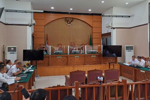 Kuasa Hukum: Firli Bahuri Tak Akan Hadiri Sidang Gugatan Praperadilan