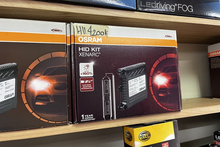 Lampu HID buat mobil