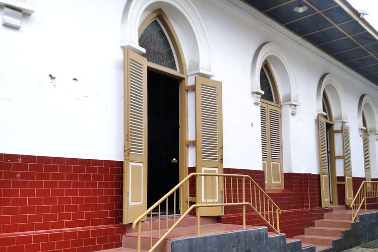 Jejak Sejarah Masjid Jami’ Peneleh Surabaya, Masjid Peninggalan Sunan Ampel Berbentuk Perahu Terbalik