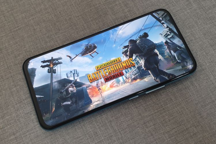 Ilustrasi Vivo V17 Pro menjalankan aplikasi PUBG Mobile