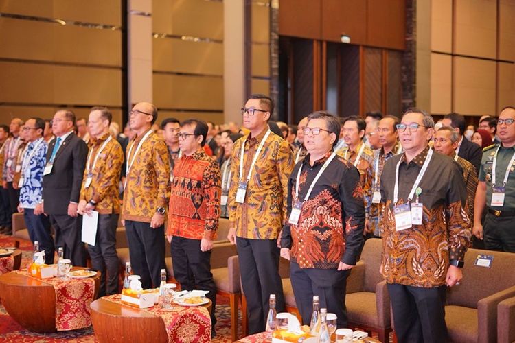 Hari Listrik Nasional Ke-78 dan Enlit Asia 2023 digelar di Indonesia Convention Exhibition (ICE) BSD, Tangerang, Banten, pada Selasa (14/11/2023) hingga Kamis (16/11/2023). 