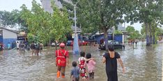 PLN Bagikan Tips Amankan Listrik Saat Banjir